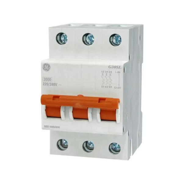 Disjuntor Tripolar 415V 6A 5KA/3KA 220V/380V cód. 8498